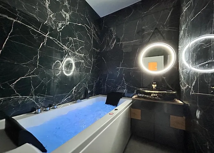 Un Cocon Paisible Avec Balneo Proche Centre * Reims